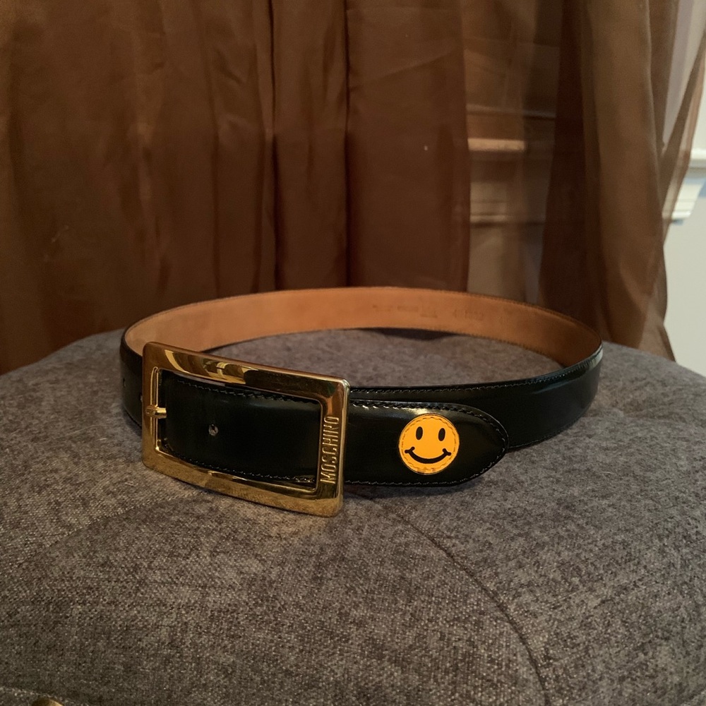 26-30in MOSCHINO Belt